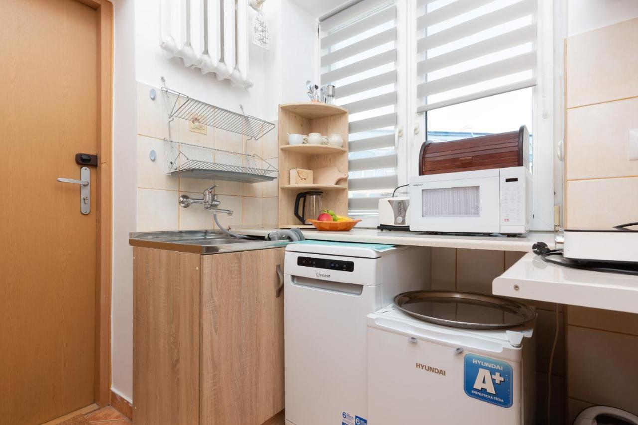 Metro Politechnika Studio Konstytucji By Renters Apartment Варшава Екстериор снимка