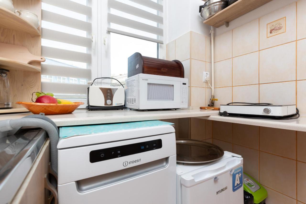 Metro Politechnika Studio Konstytucji By Renters Apartment Варшава Екстериор снимка